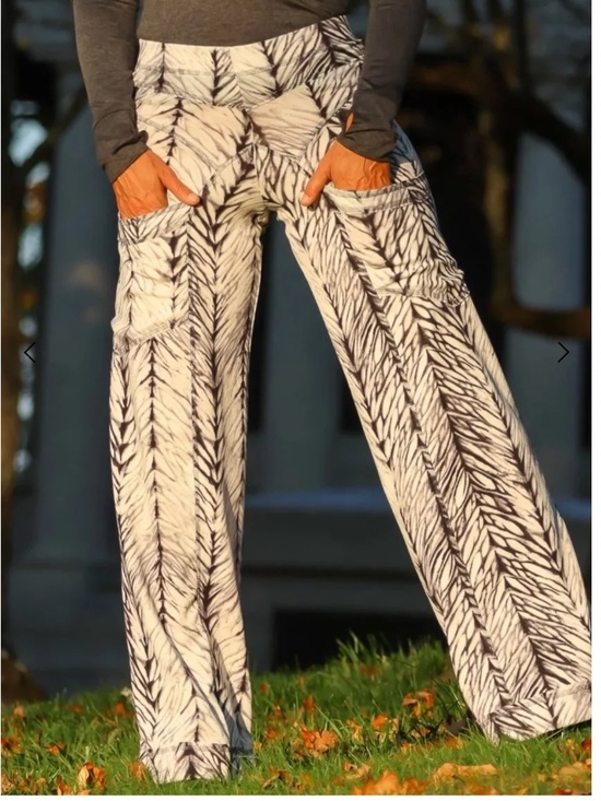 AUTUMN TENEYL Pants - NWT, AUTUMN TENEYL DAPHNE PANTS IN FIRE AND ICE PRINT
